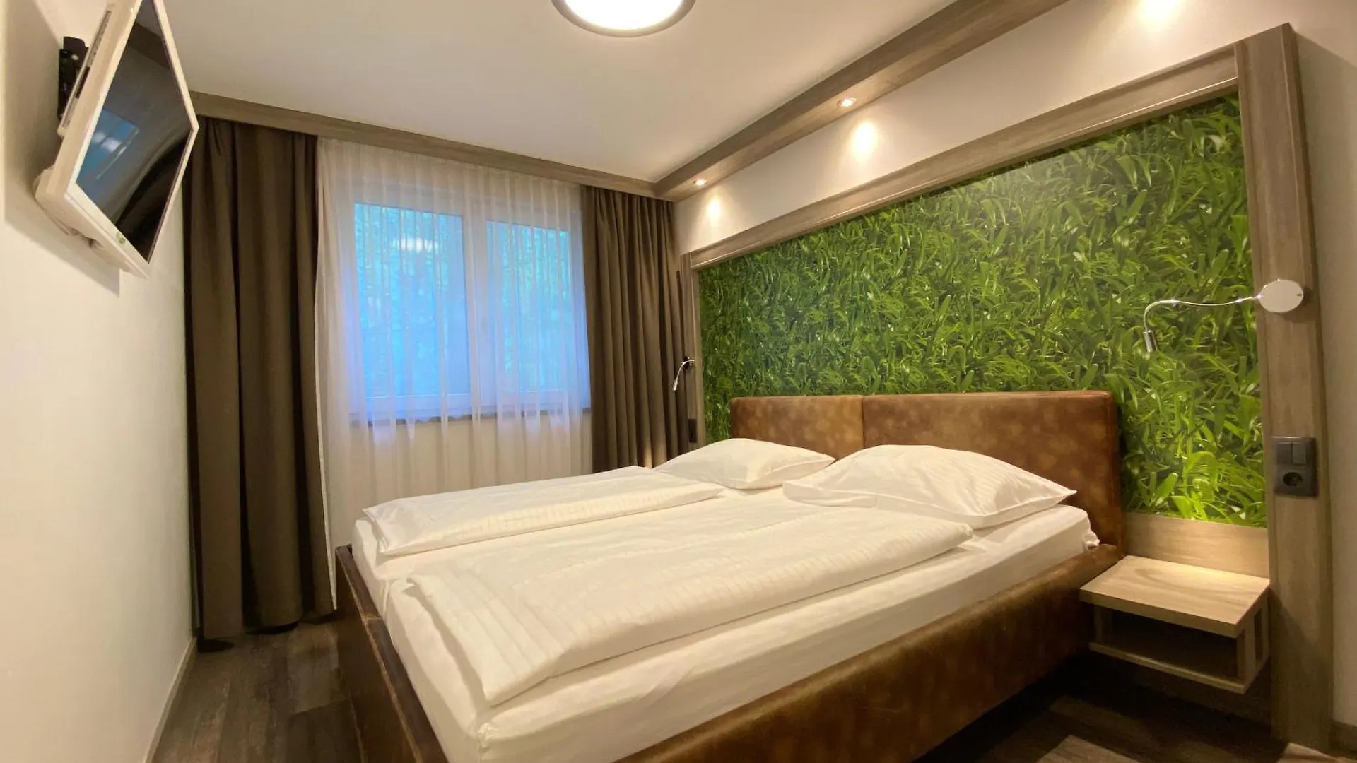 Design & Budget Hotel Wien Schoenbrunn 3*,