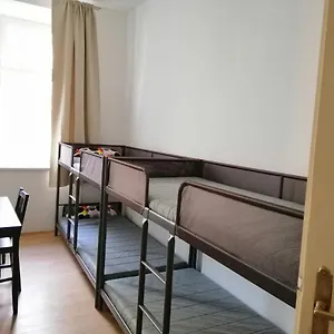 Apms Hostal
