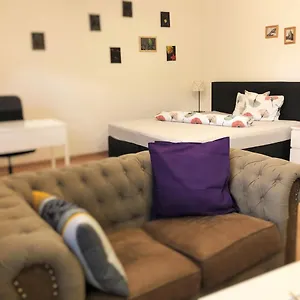 Lighthaus Apartment