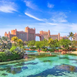**** Üdülőközpont The Royal At Atlantis Bahamák