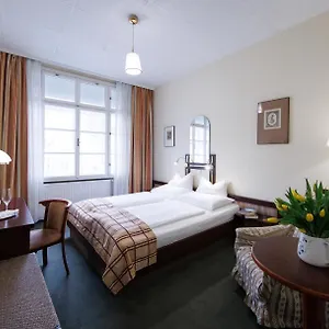 Panzió Continental Hotel-pension
