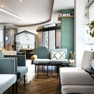 فندق Eiffel Saint Charles باريس