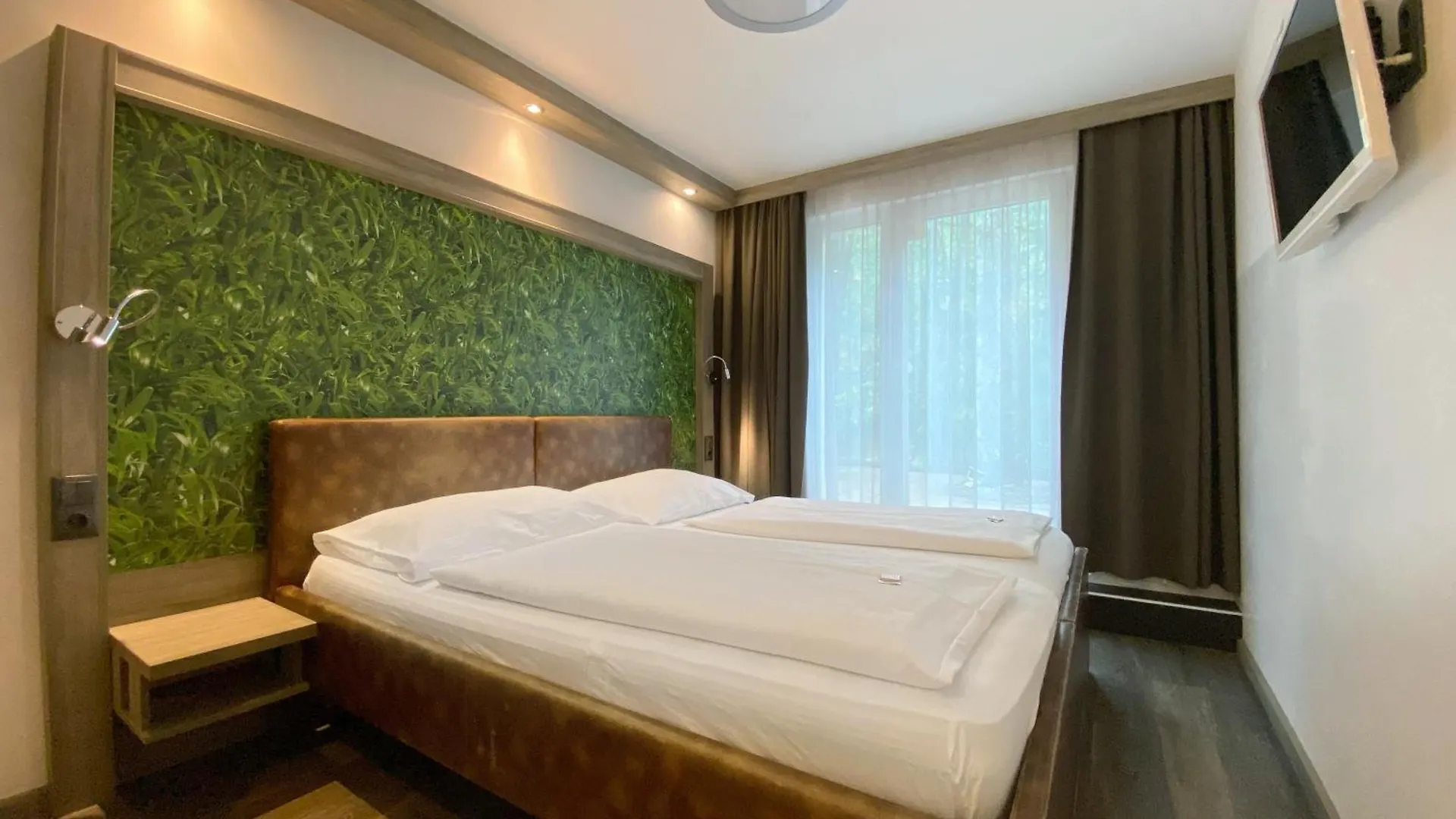 Design & Budget Hotel Wien Schoenbrunn  Vienna
