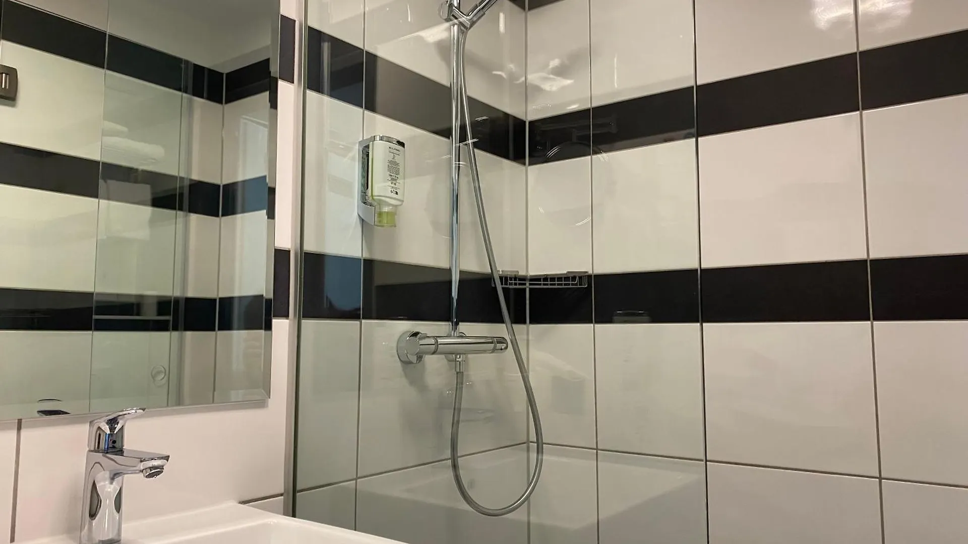 Design & Budget Hotel Wien Schoenbrunn